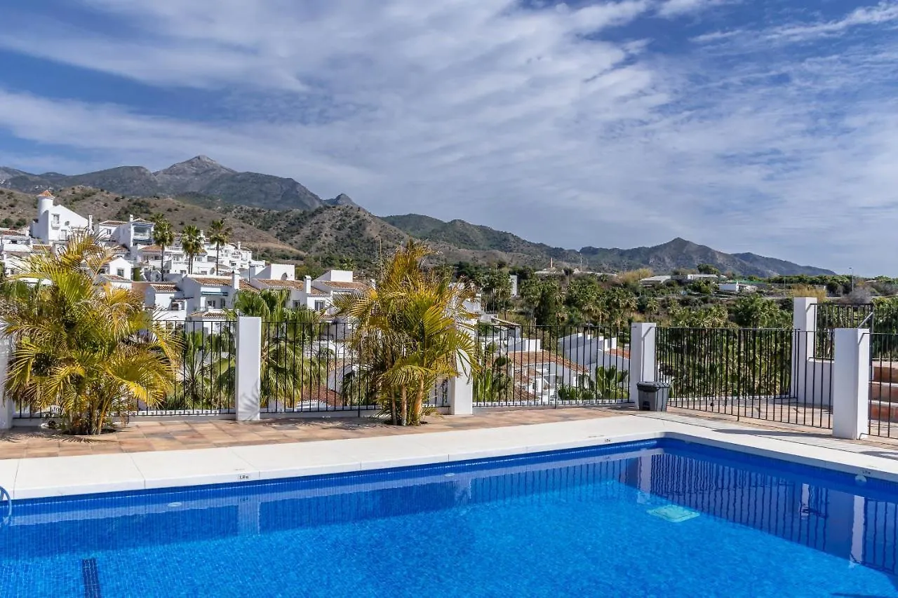 Rabat 6 Oasis Properties Nerja 0*,