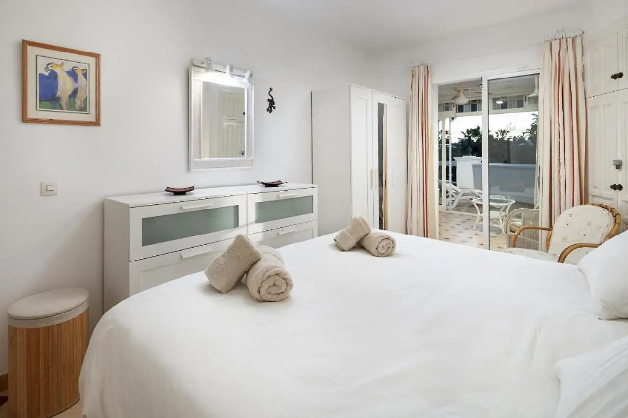 Rabat 6 Oasis Properties Nerja 0*,