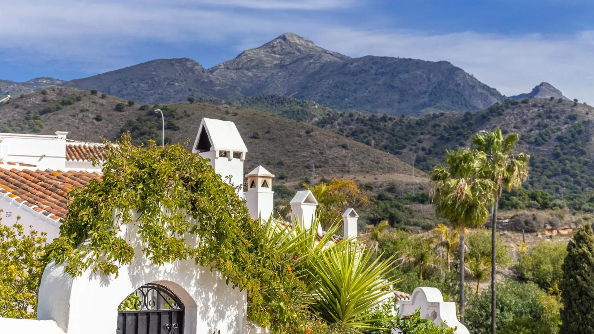 Rabat 6 Oasis Properties Nerja Apartment